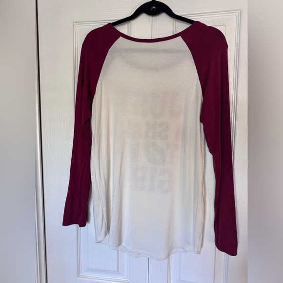 Women’s Raglan Graphic Long Sleeve Tee size Small - Picture 6 of 7